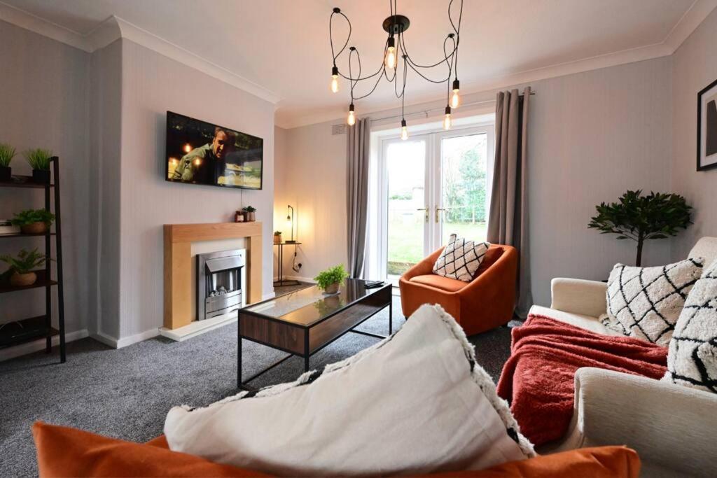 Reduced Rates For Weekly, Monthly And Longer Stays Durham Bagian luar foto